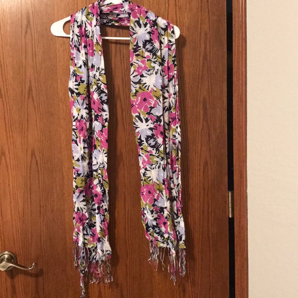 Women’s Scarf - Floral Print